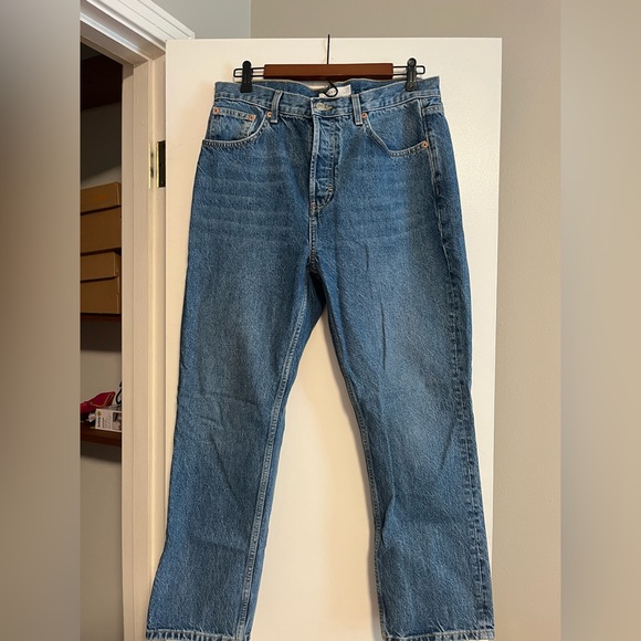 Topshop Mom Jean in mid blue - Picture 4 of 8